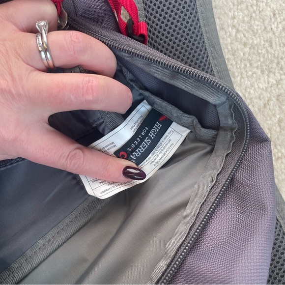 High Sierra Computer Backpack with Logo - Picture 3 of 7